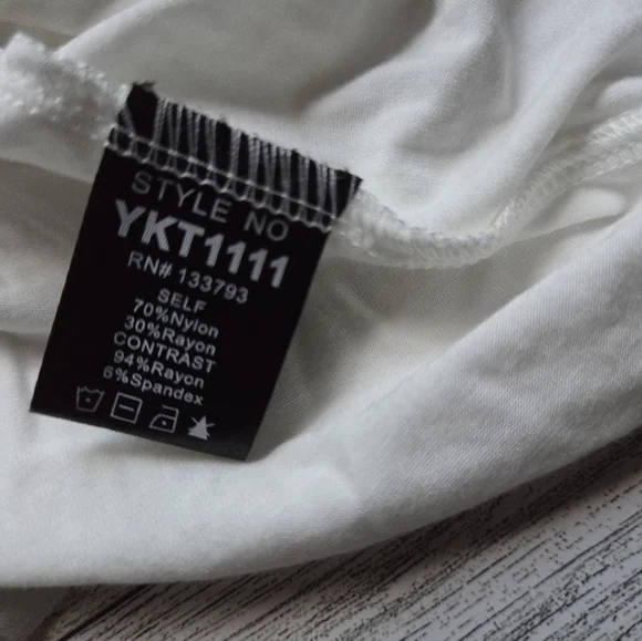 POL Relaxed Fit Jersey Top Sunflower Lace Patches - Picture 6 of 7